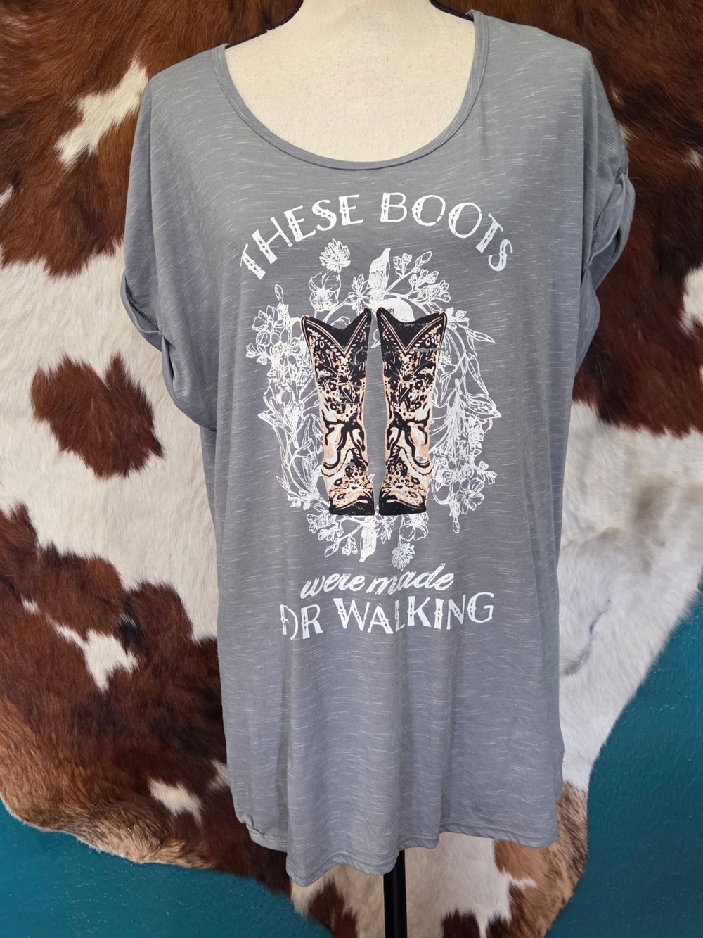 Truself Gray Short-Sleeve Graphic Tee - 'These Boots'